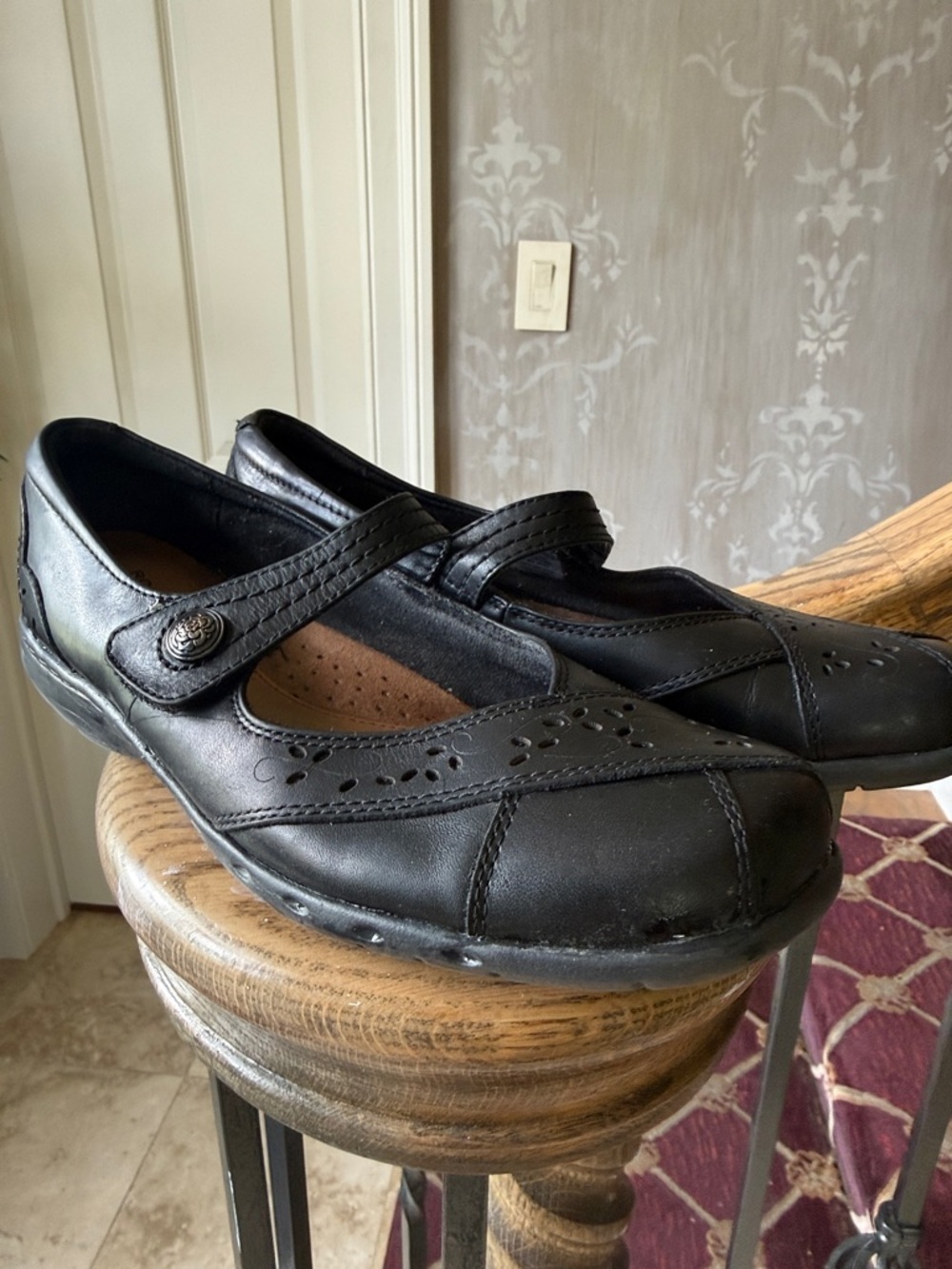 ROCKPORT COBB HILL ladies Mary Jane style slip on shoe very good cond size 9 1/2 - Picture 2 of 12